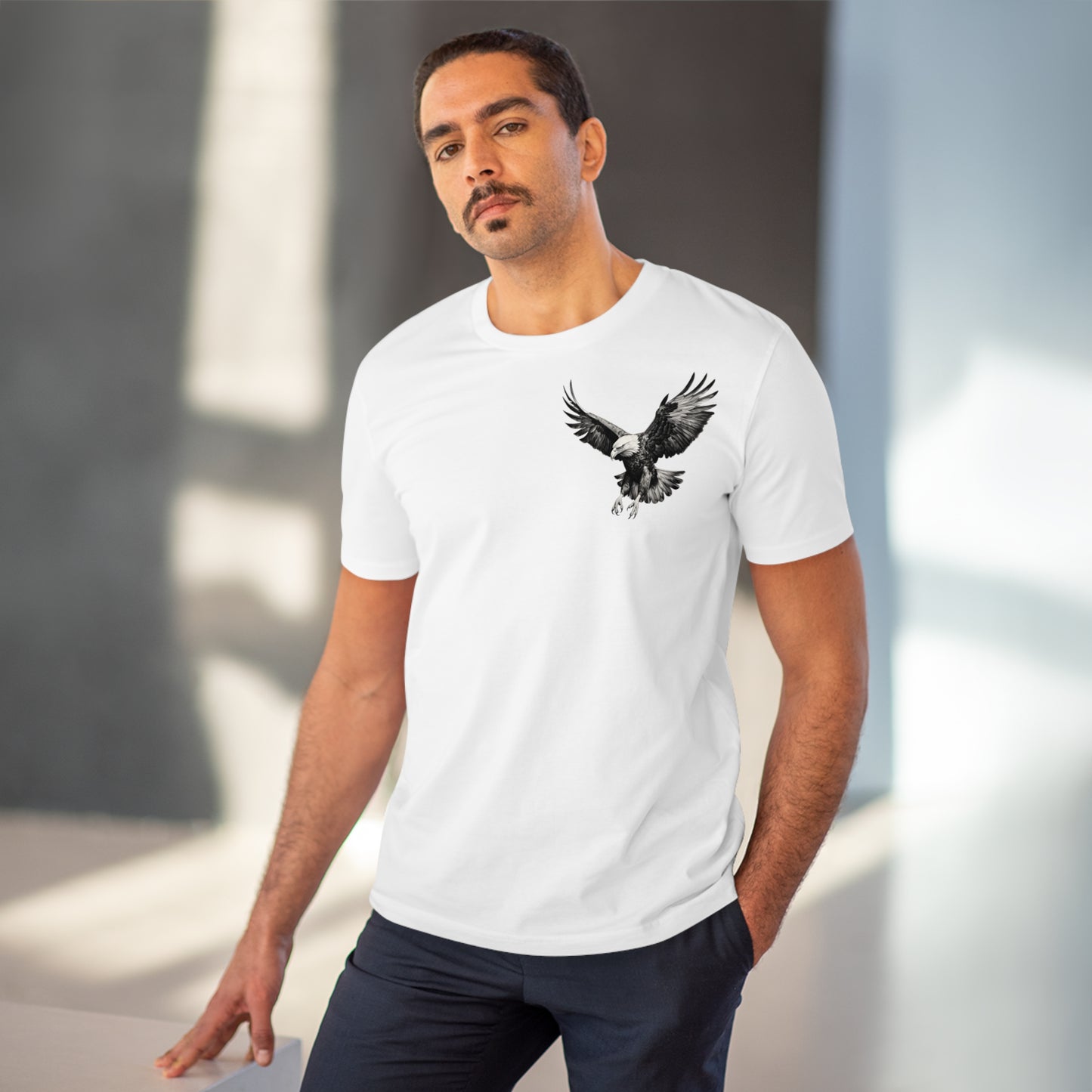 100% Organic Cotton T-shirt - Realistic Design - Eagle - Unisex