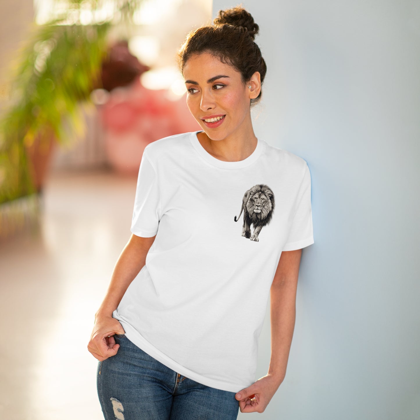 100% Organic Cotton T-shirt - Realistic Design - Lion - Unisex