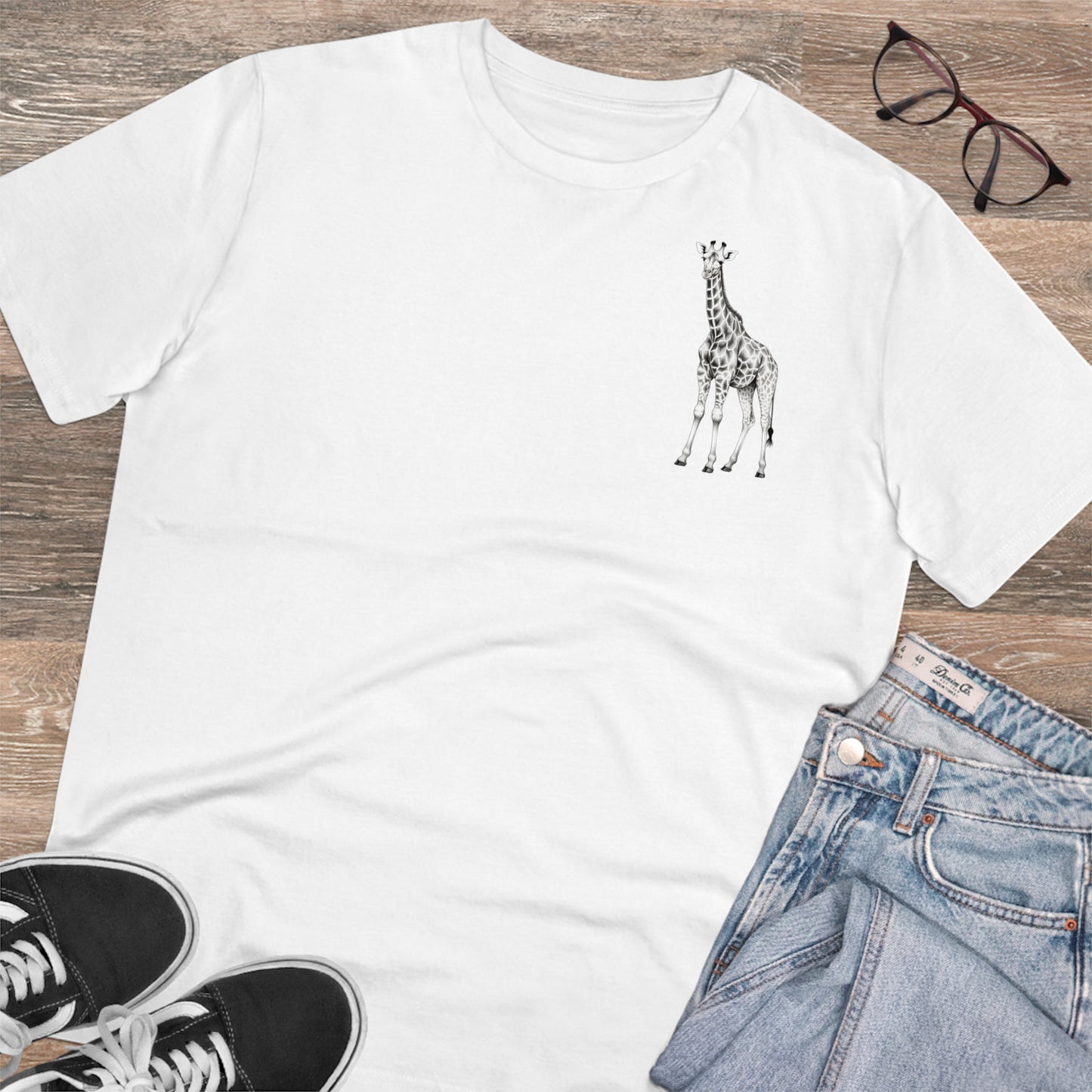 100% Organic Cotton T-shirt - Realistic Design - Giraffe - Unisex